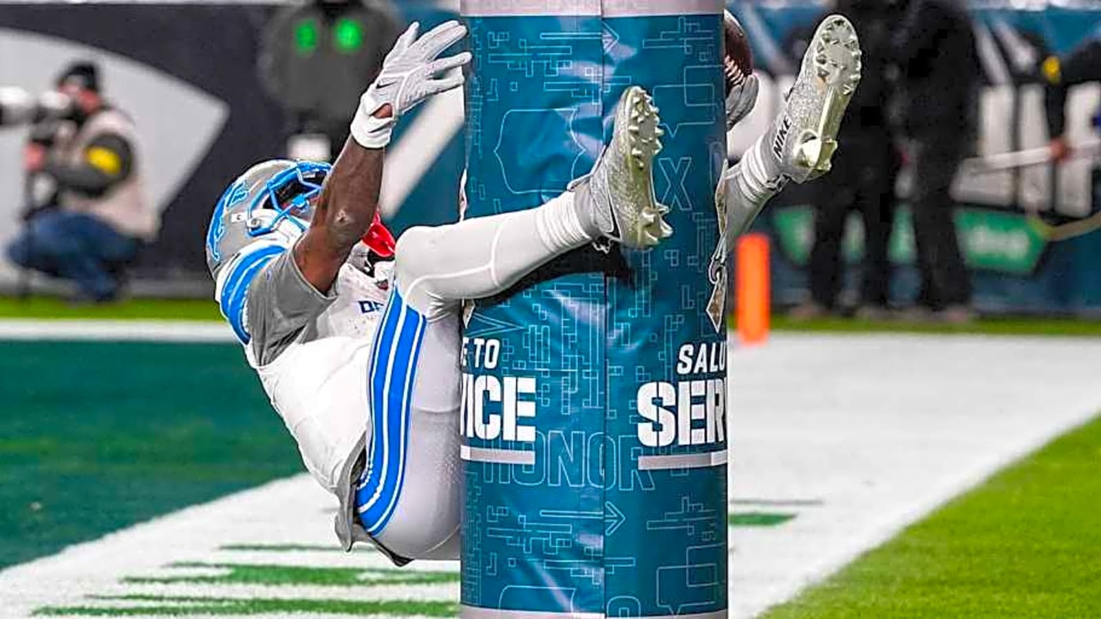 Lions Jameson Williams, Brian Branch Fined After Eagles Game