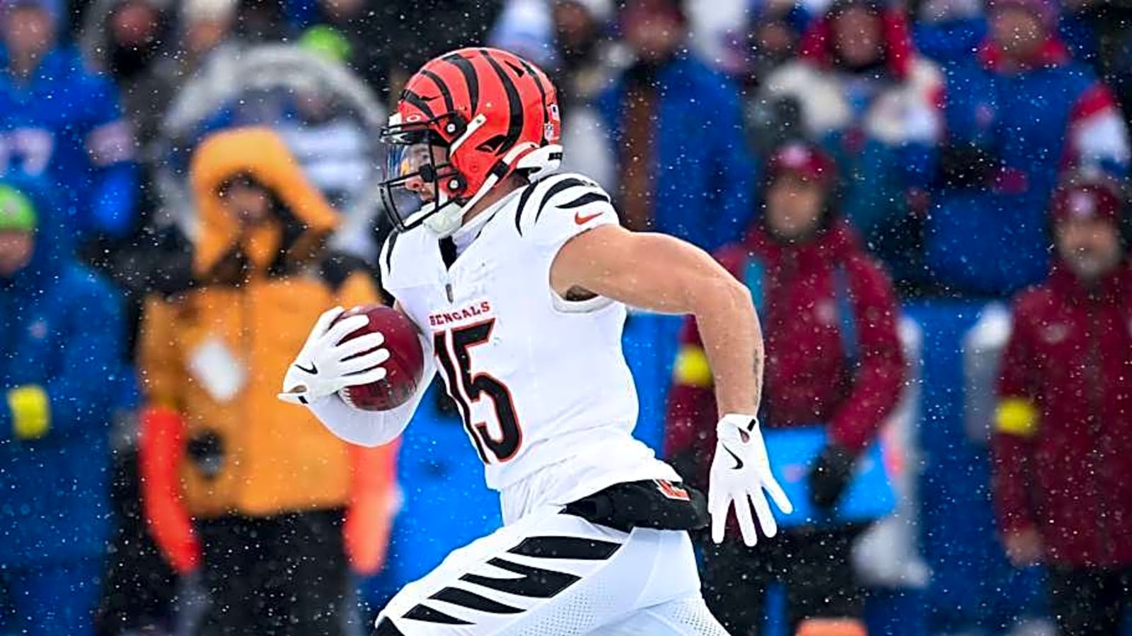 Two Bengals Veterans Suffer Injuries vs Ravens, One Won't Return