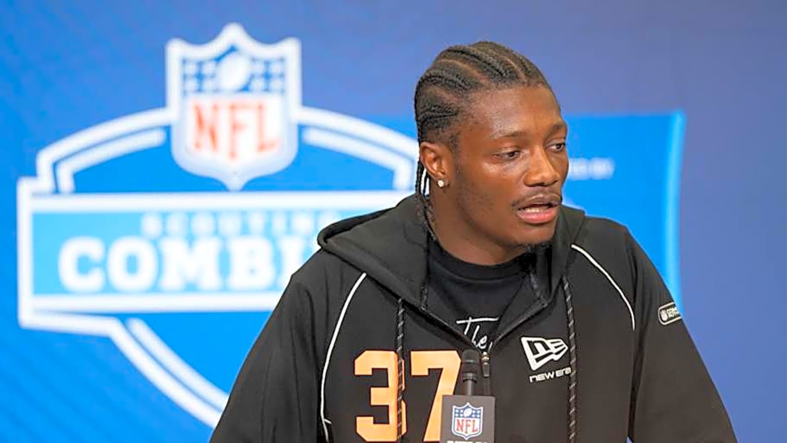 Cleveland Browns Face Familiar WR Dilemma With Carnell Tate at No. 6 Overall