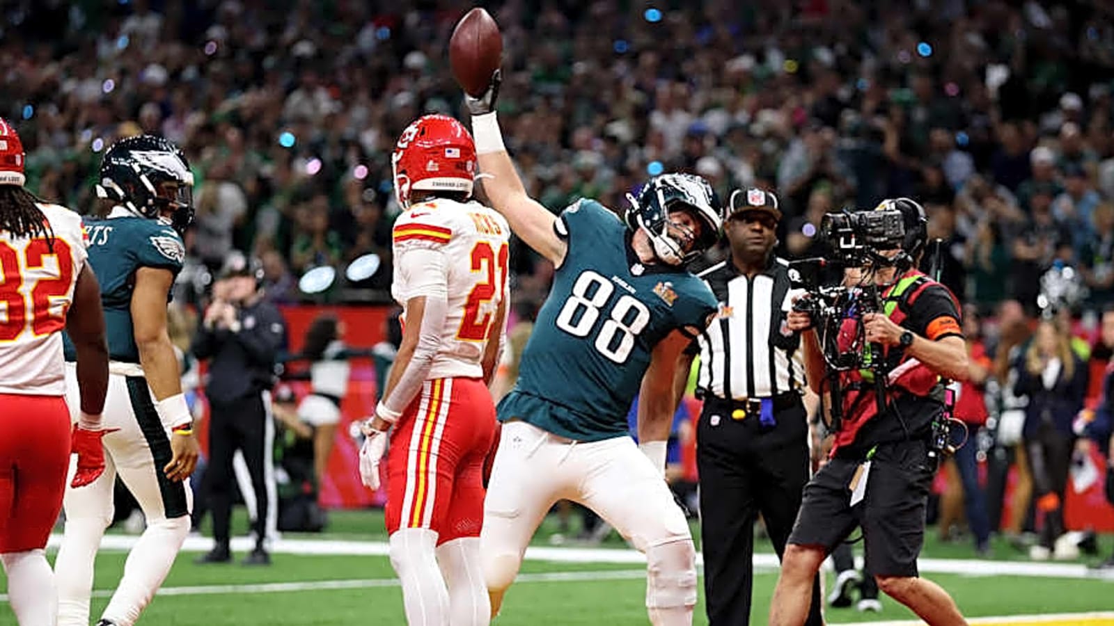 Dallas Goedert contract update says what Eagles wouldn’t say out loud
