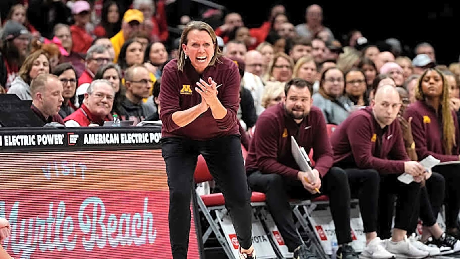 Dawn Plitzuweit signs contract extension with Gophers through 2031
