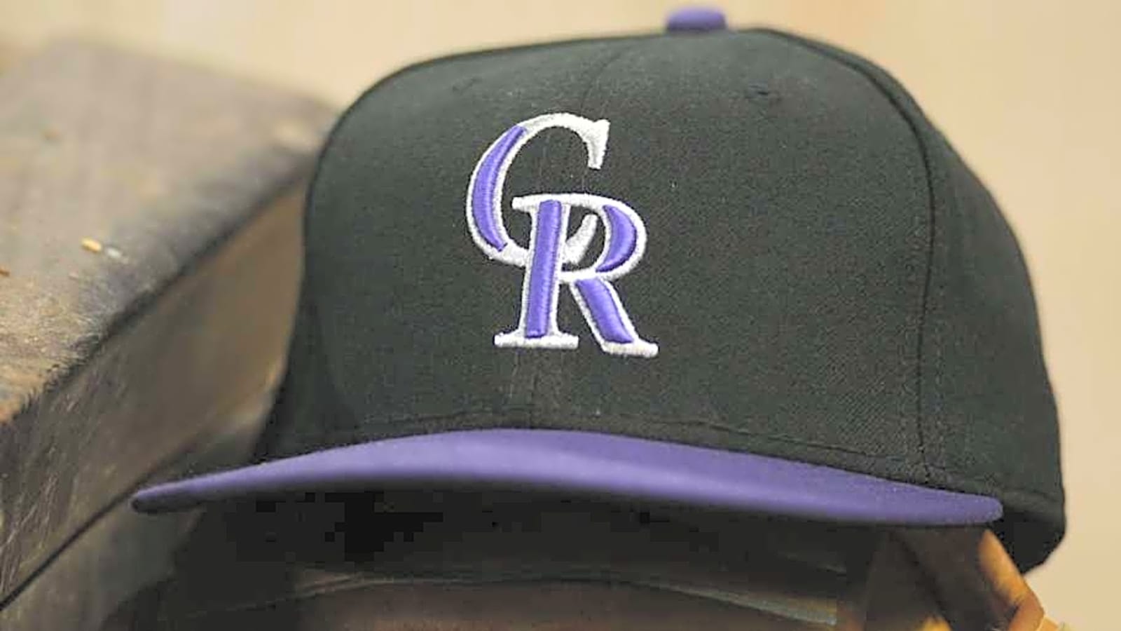 Veteran Pitcher Named Player Who Could Fix Rockies&#39; Biggest Roster Hole