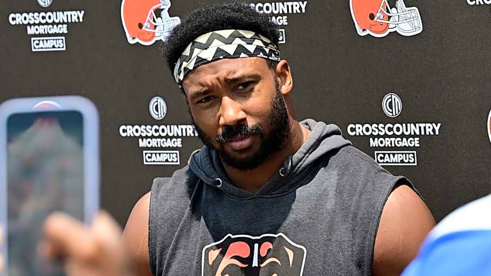 Myles Garrett&#39;s Commitment to Cleveland Browns Called Into Question