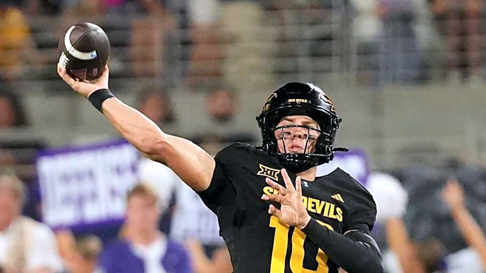 Sam Leavitt's 2026 Draft Status Up-In-Air