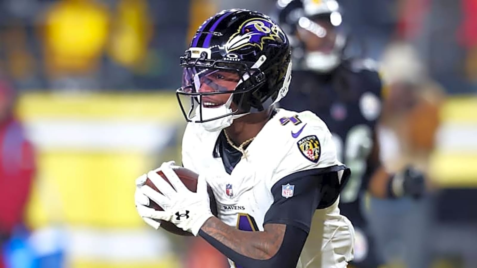 DeAndre Hopkins Defends Zay Flowers in Ravens' WR1 Debate