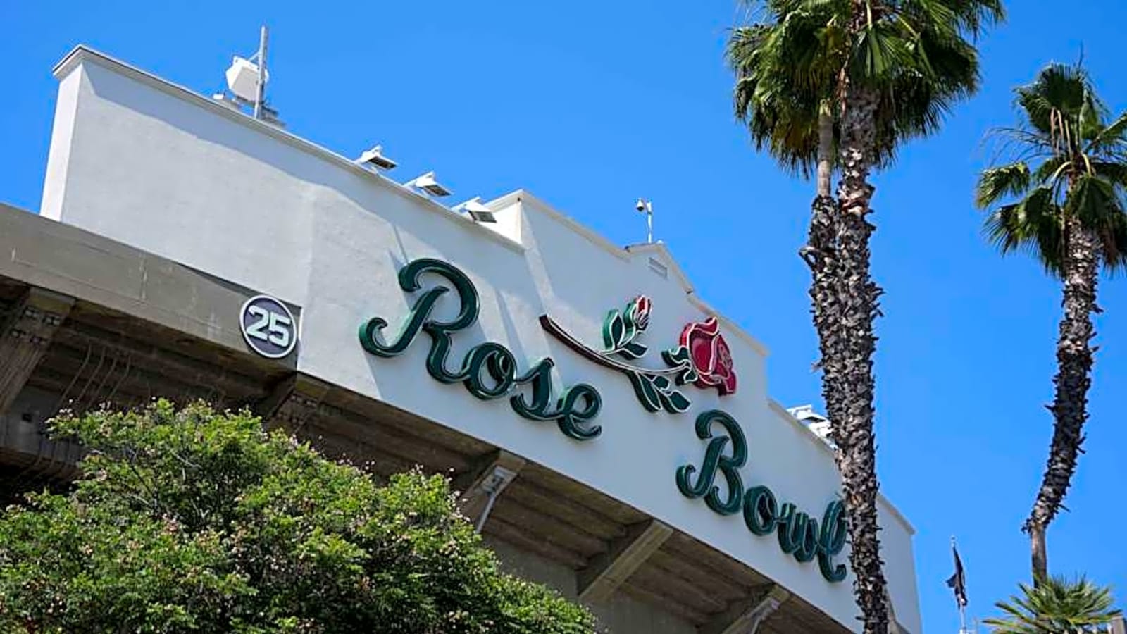 Details on UCLA&#39;s Open Practice at Rose Bowl Saturday
