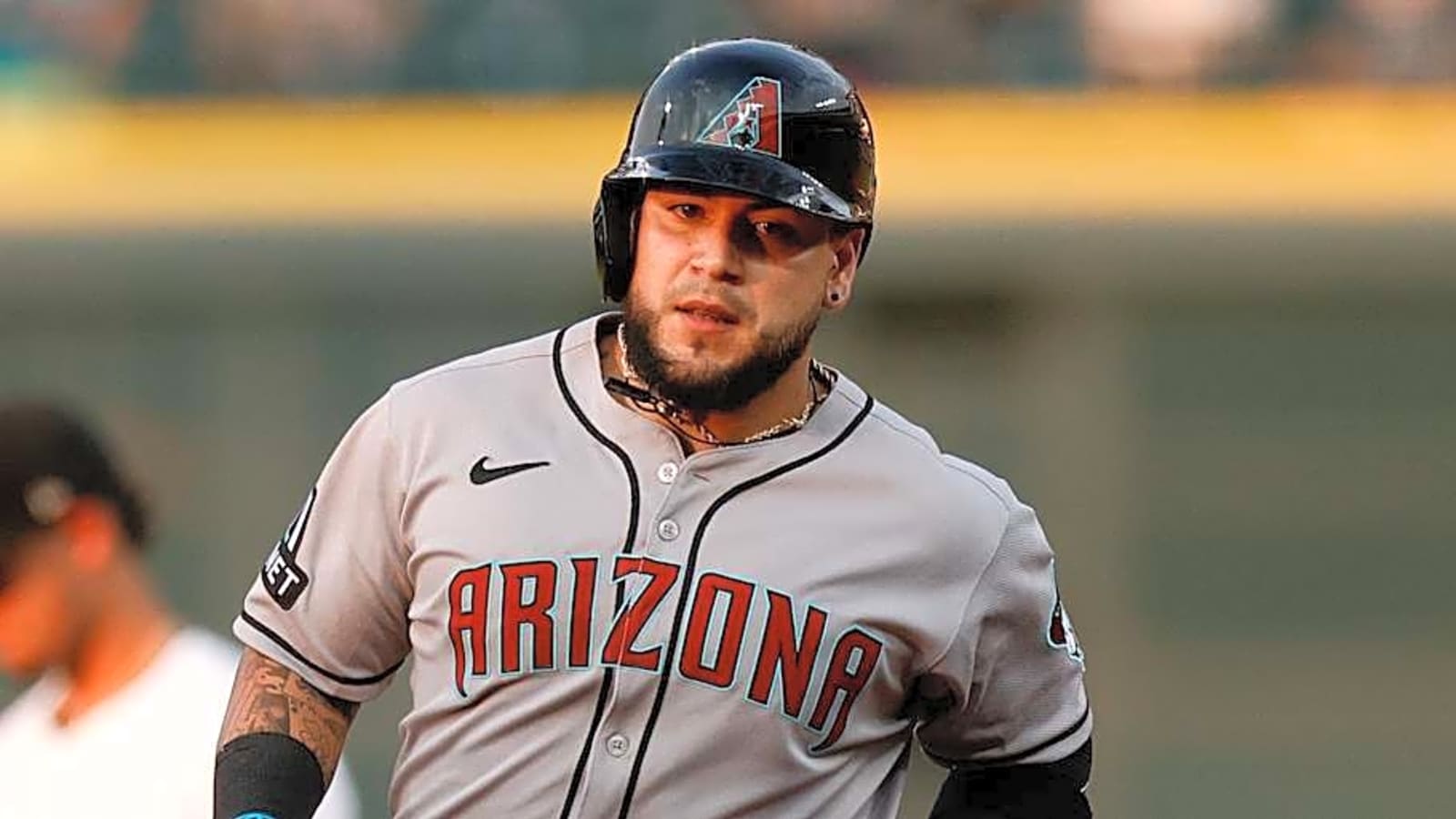 Diamondbacks DFA Long-Tenured Catcher