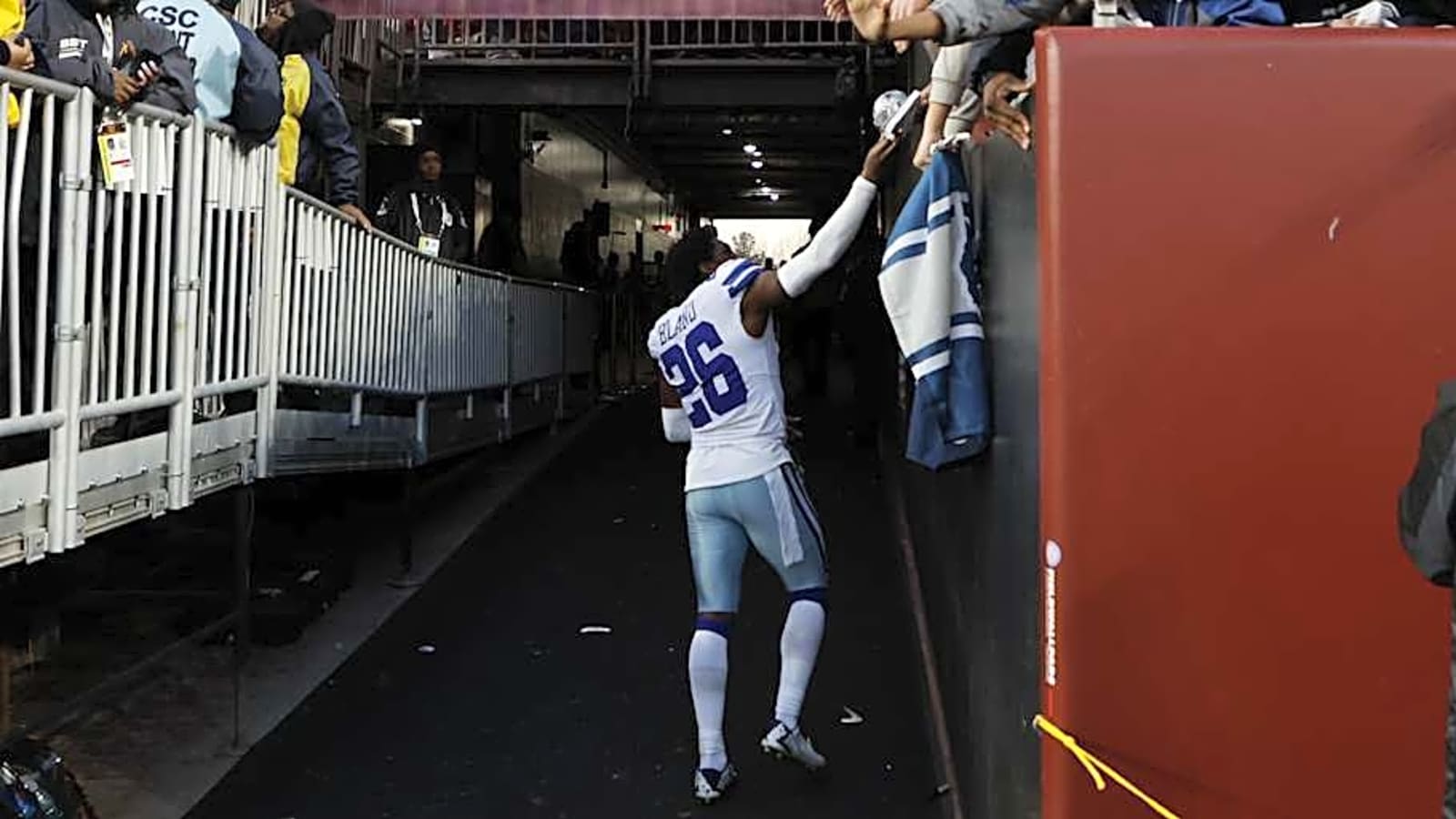 DaRon Bland misses Cowboys practice prior to preseason finale vs. Falcons