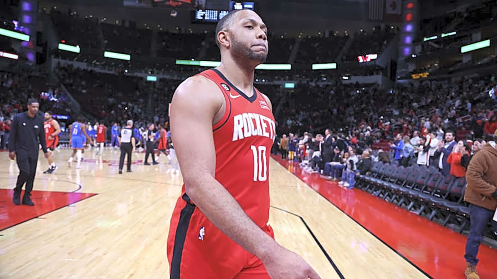 Should Houston Rockets Bring Back Veteran Shooter?