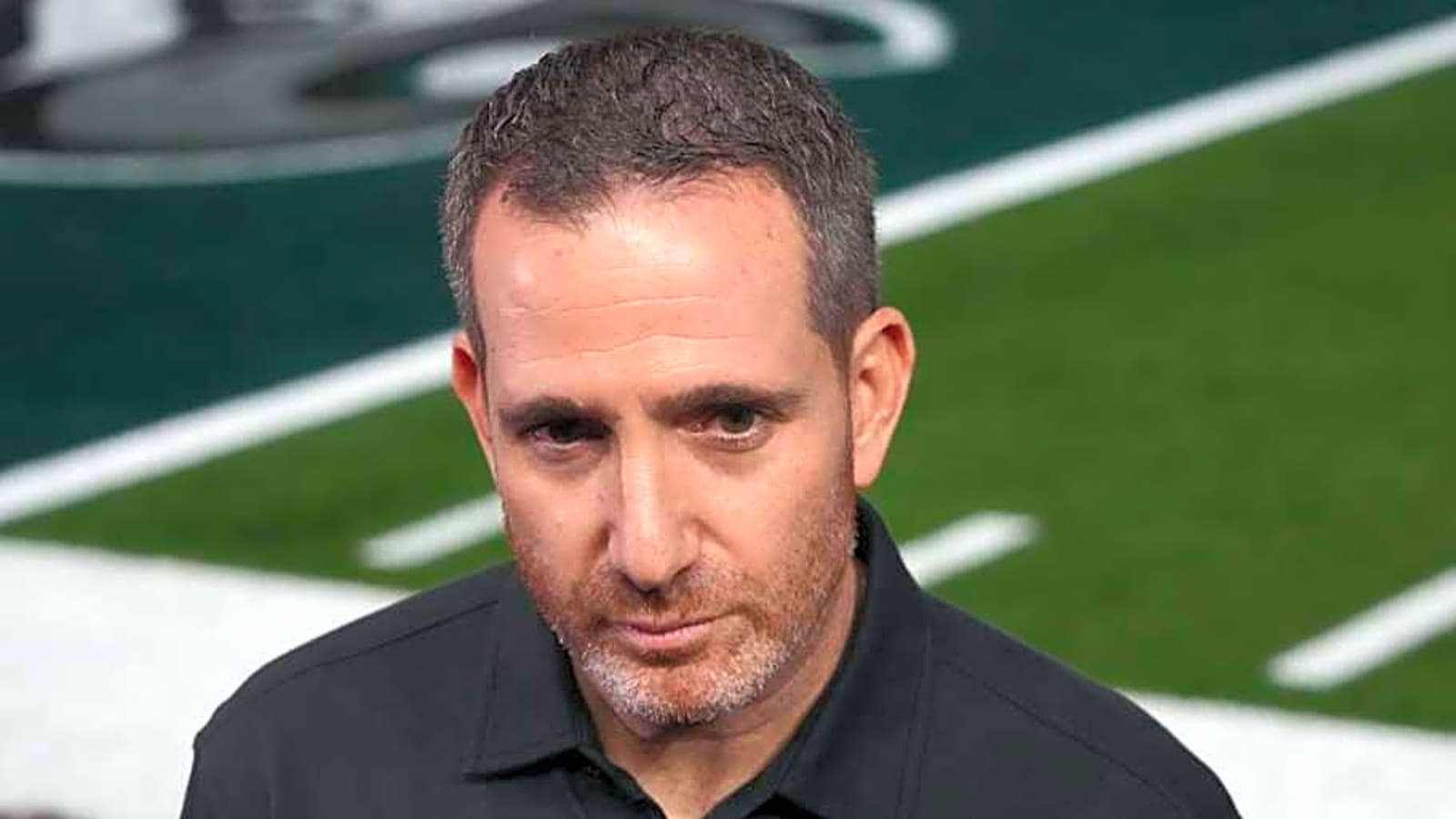 Eagles fans are divided after Howie Roseman passes on signing All-Pro CB