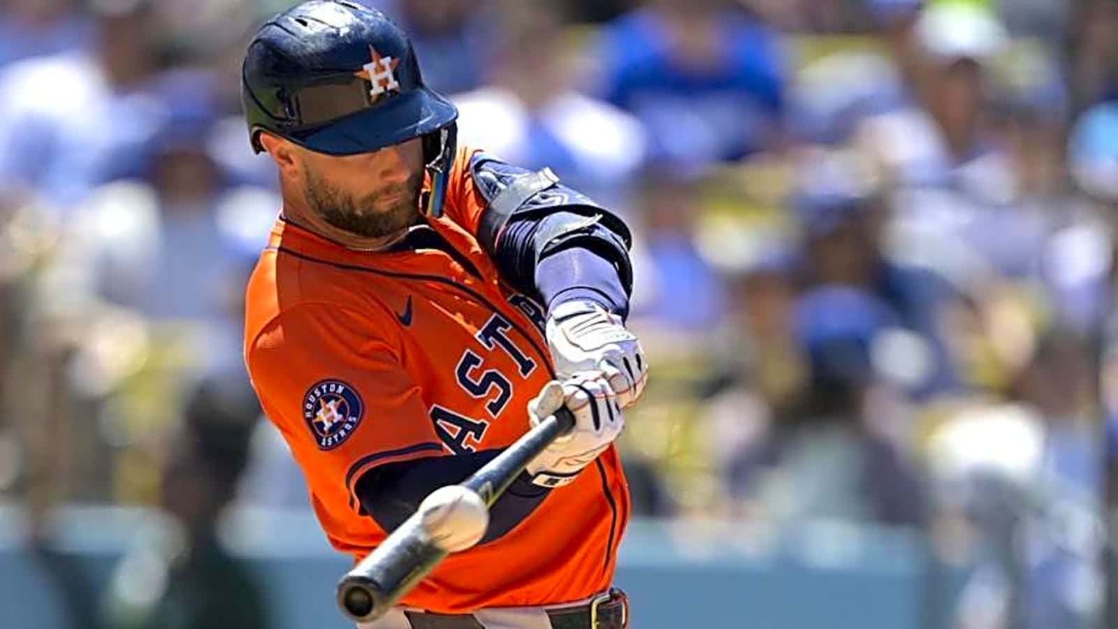 Astros Slugger Christian Walker Made Unique MLB History in Triumph Over Dodgers