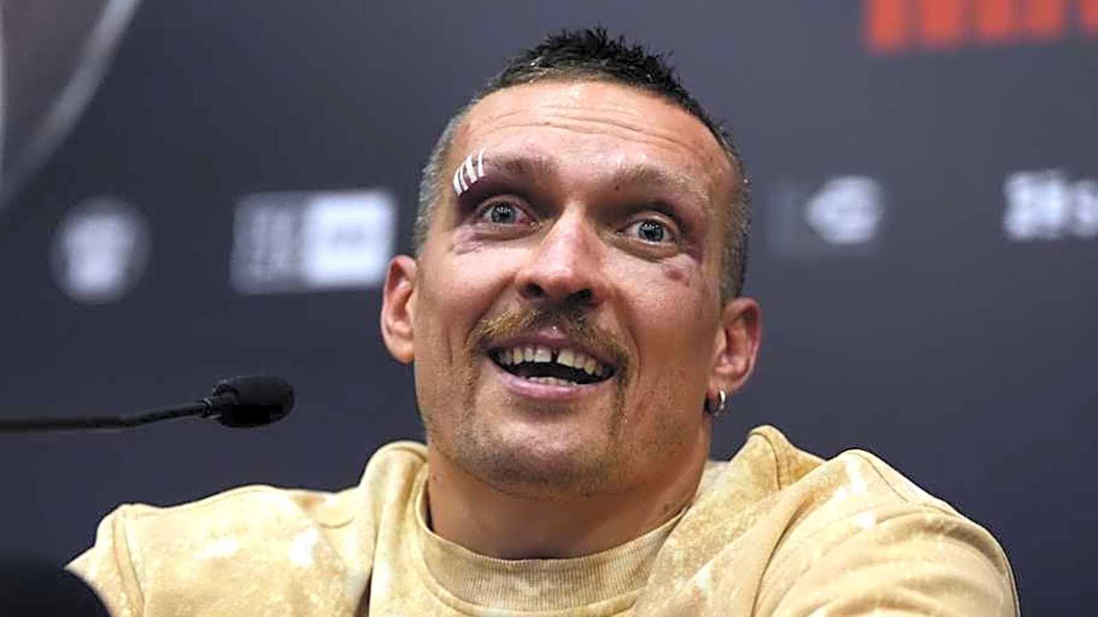 Teddy Atlas Urges Oleksandr Usyk To Retire Before Accepting This Fight