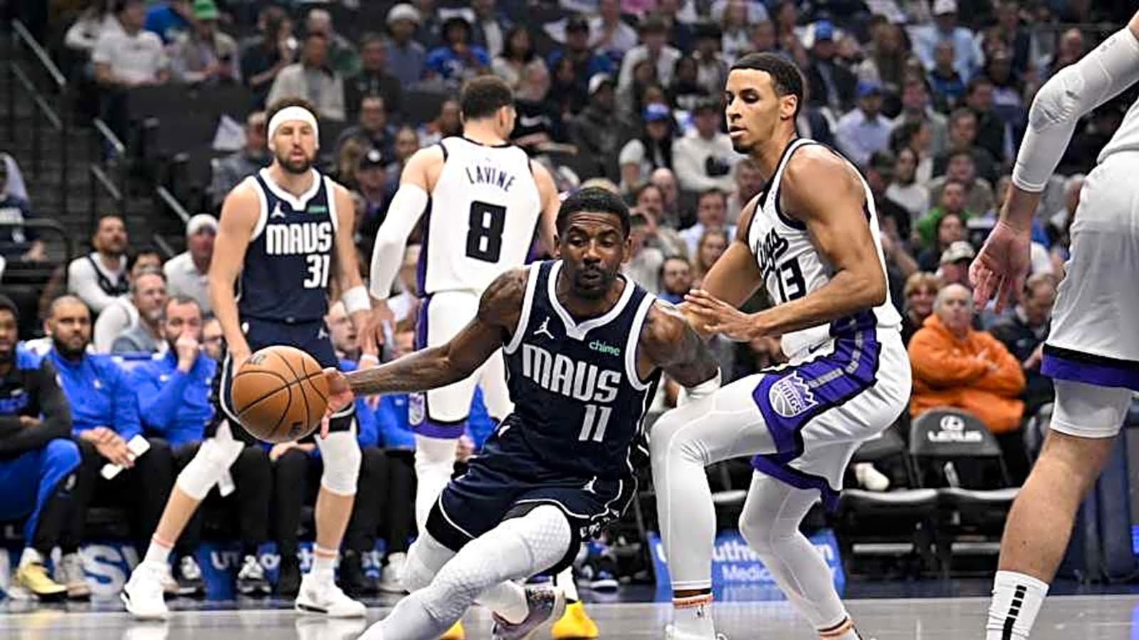 Mavs land potential future Kyrie Irving successor in mock draft