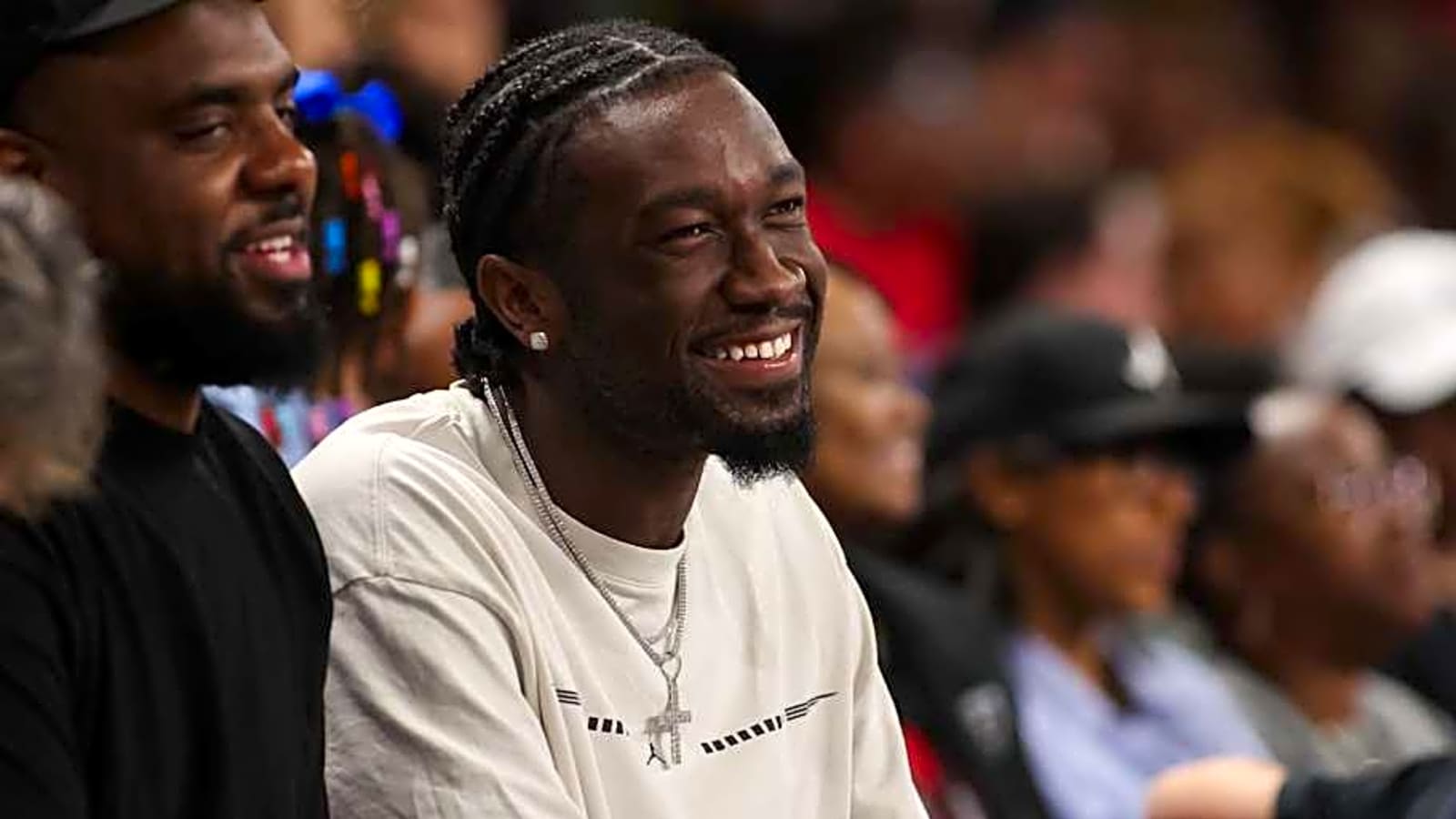 Grade the trade: Hornets get impressive return by shipping Mark Williams to Suns