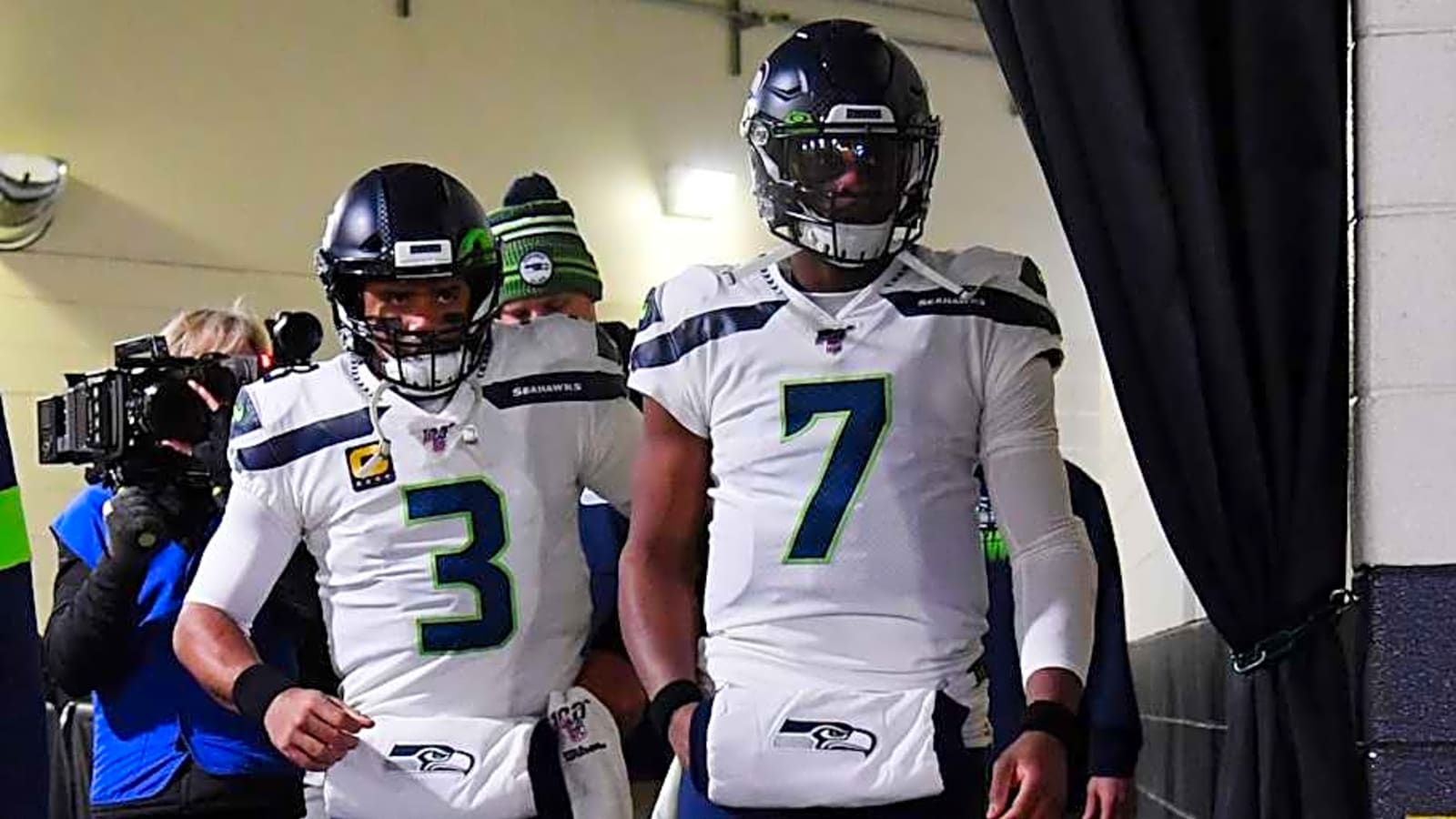 Former Seahawks QBs Russell Wilson, Geno Smith Could Reunite on Jets