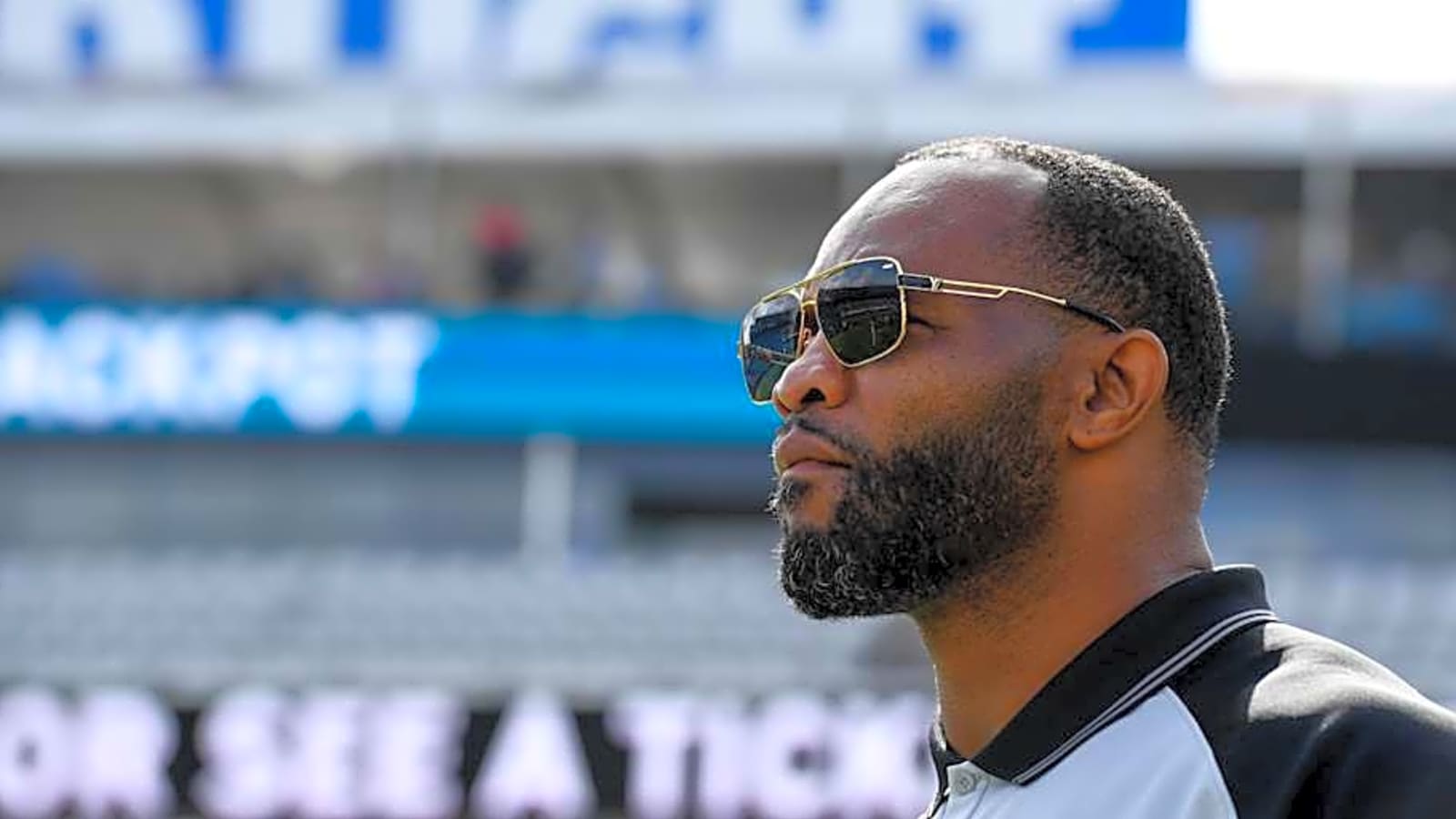 Jaguars Legend Reacts to Travis Hunter Trade