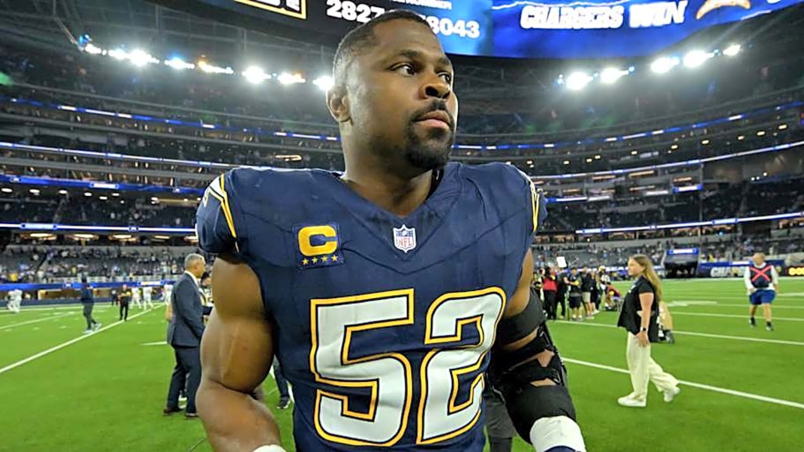 Chargers Free Agency Predictions Include Key Re-Signings