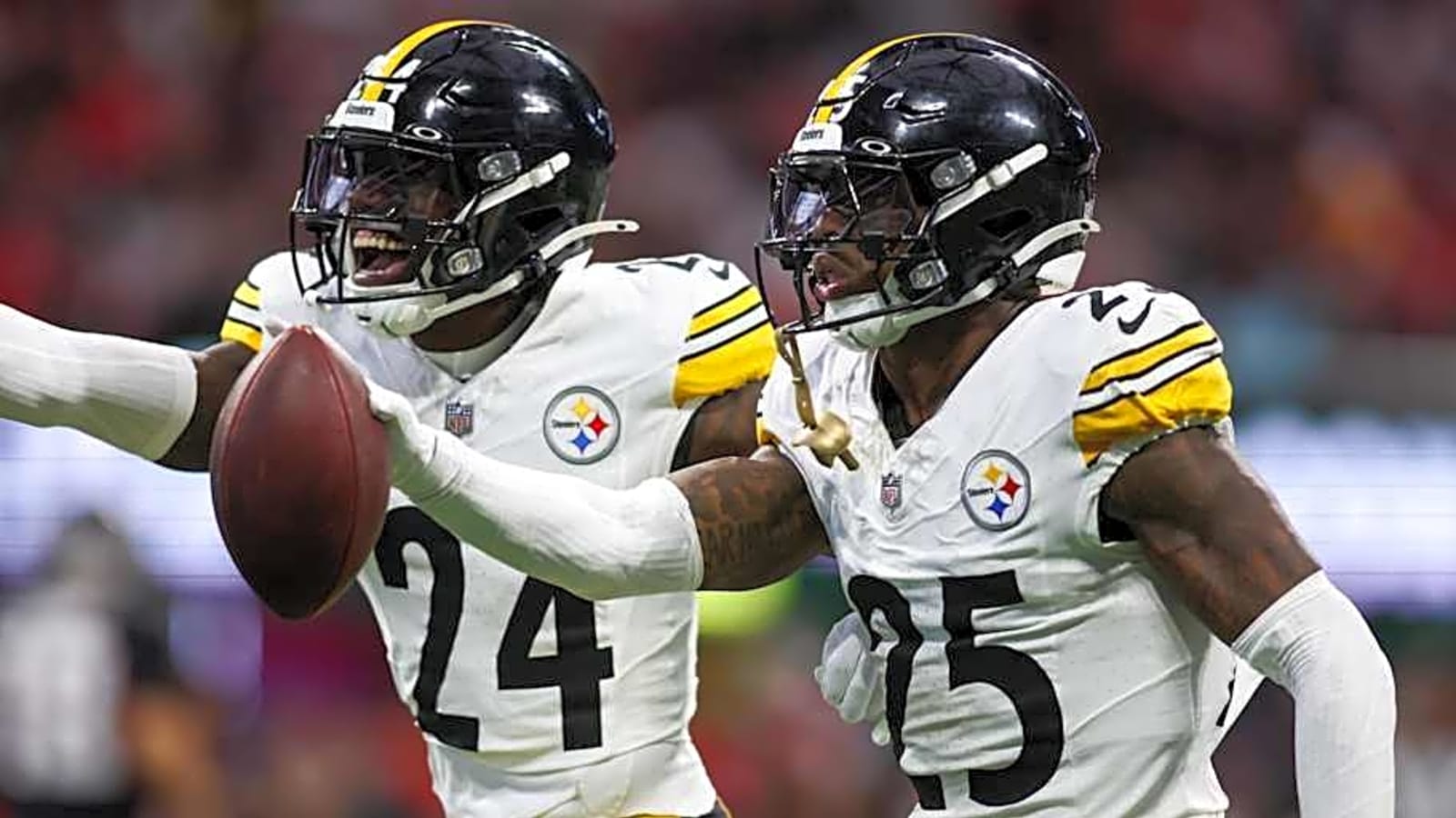 Steelers DB Made NFL History Before New Deal