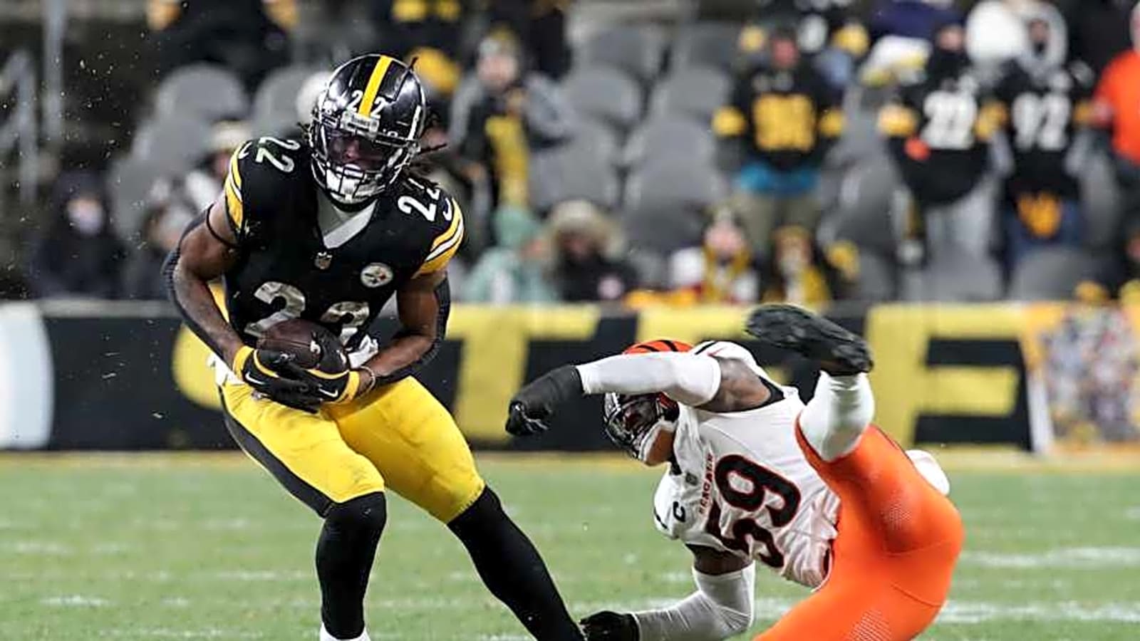 Najee Harris Placed on Non-Football Injury List by Chargers: Roll Call