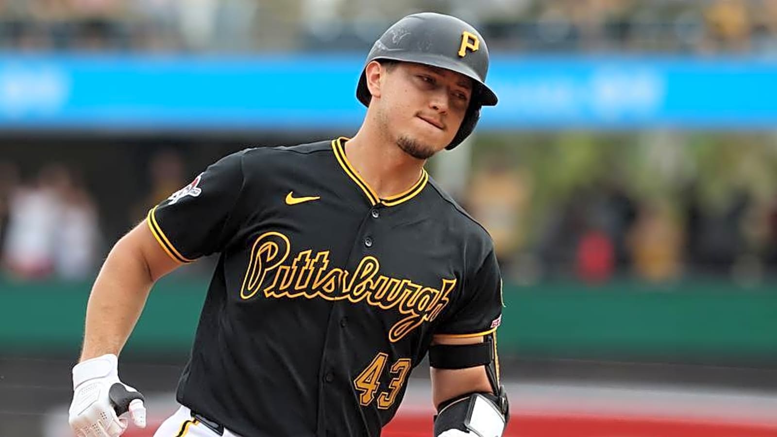 Rafael Flores Jr. Makes Insane Pirates History