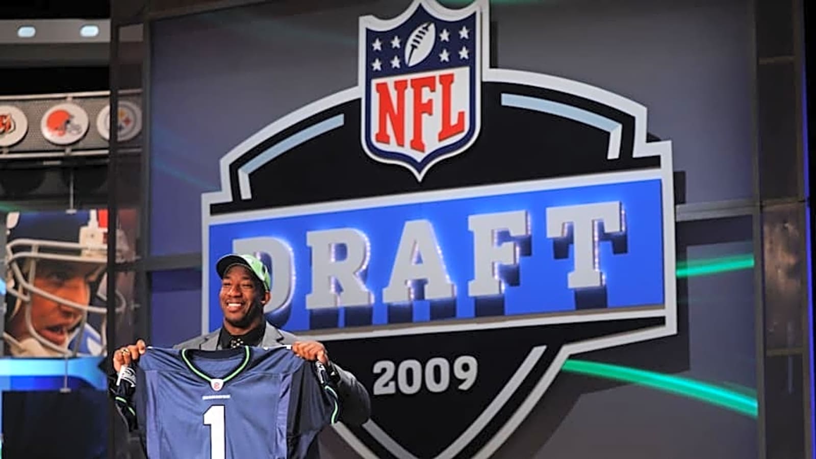 Seahawks avoid top-5 draft bust in Pro Football Focus&#39; 2009 NFL redraft