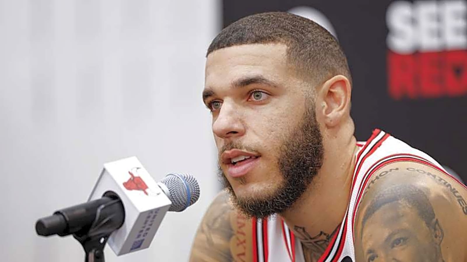 NBA Star Lonzo Ball Reacts To Bulls-Cavs Trade