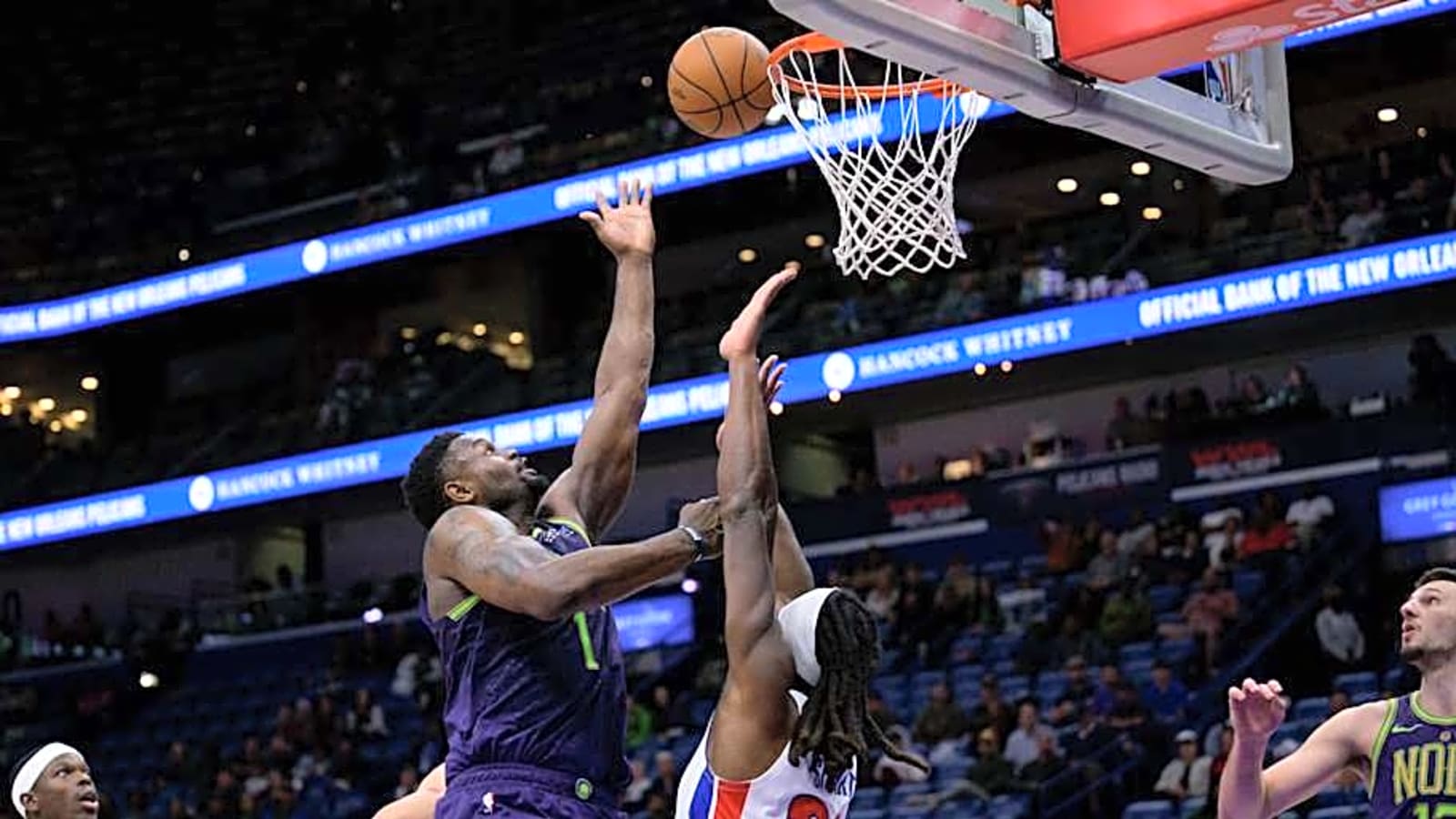 Former Michigan star joins forces with Zion Williamson after blockbuster trade