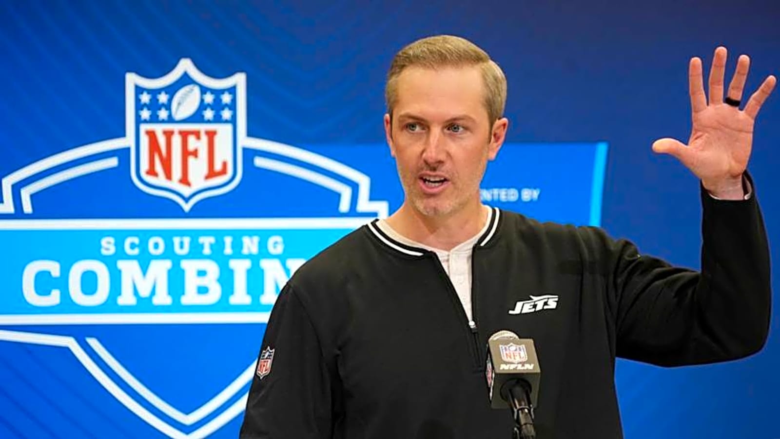 Jets Strike Twice on Defense in New Field Yates Mock