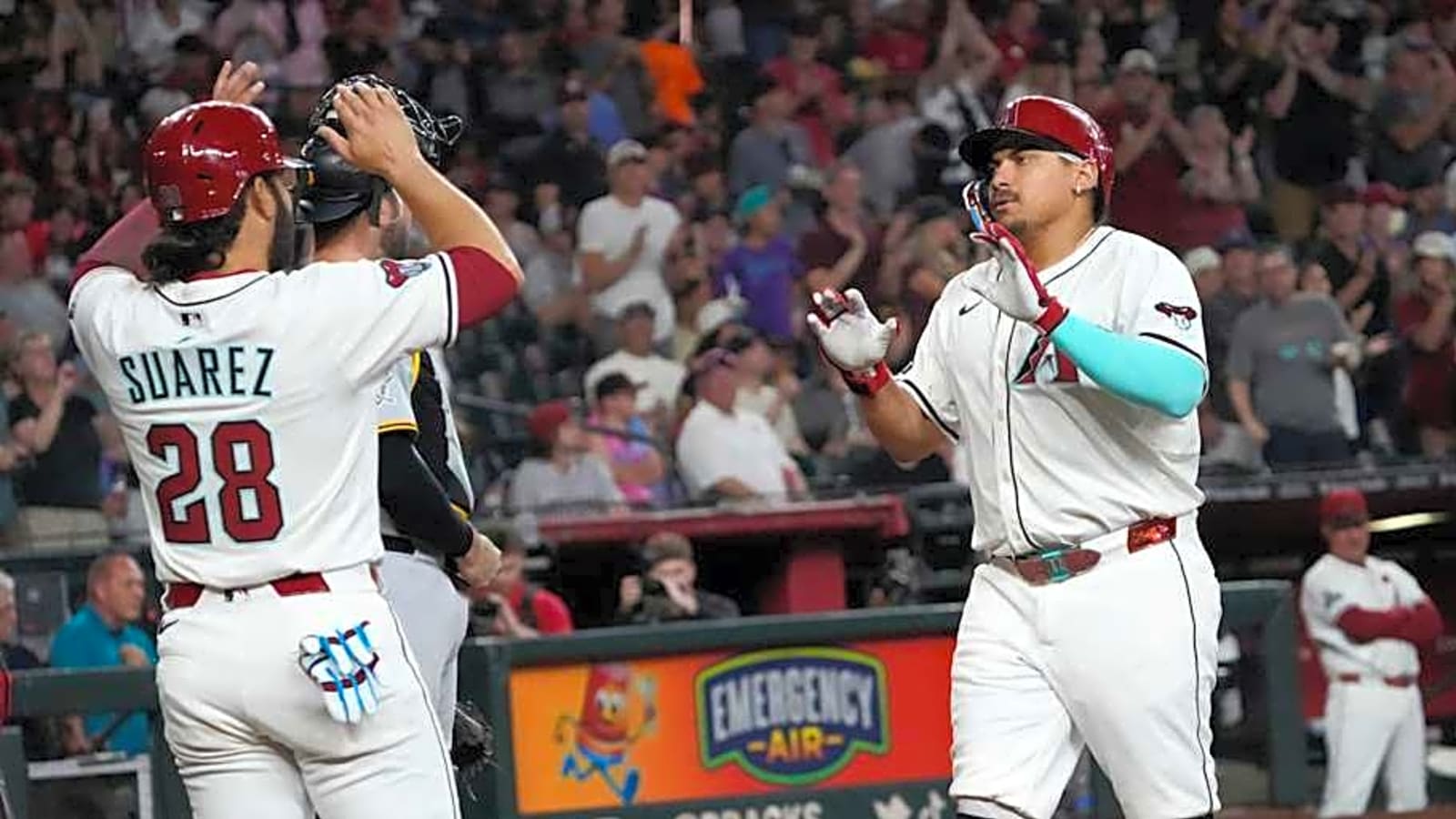 MLB Insider Says Diamondbacks are Sellers, Making Stars Available