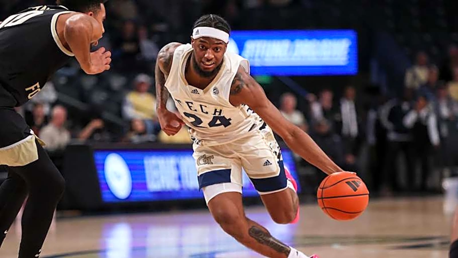 Amaree Abram, Louisiana Tech Transfer, Commits to Tennessee Vols