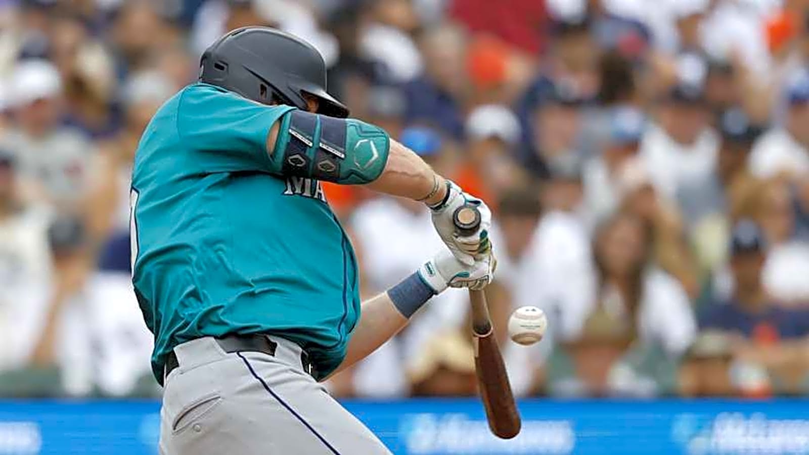Could Seattle Mariners Trade Popular Player in Unfortunate Trade Deadline Shuffle?