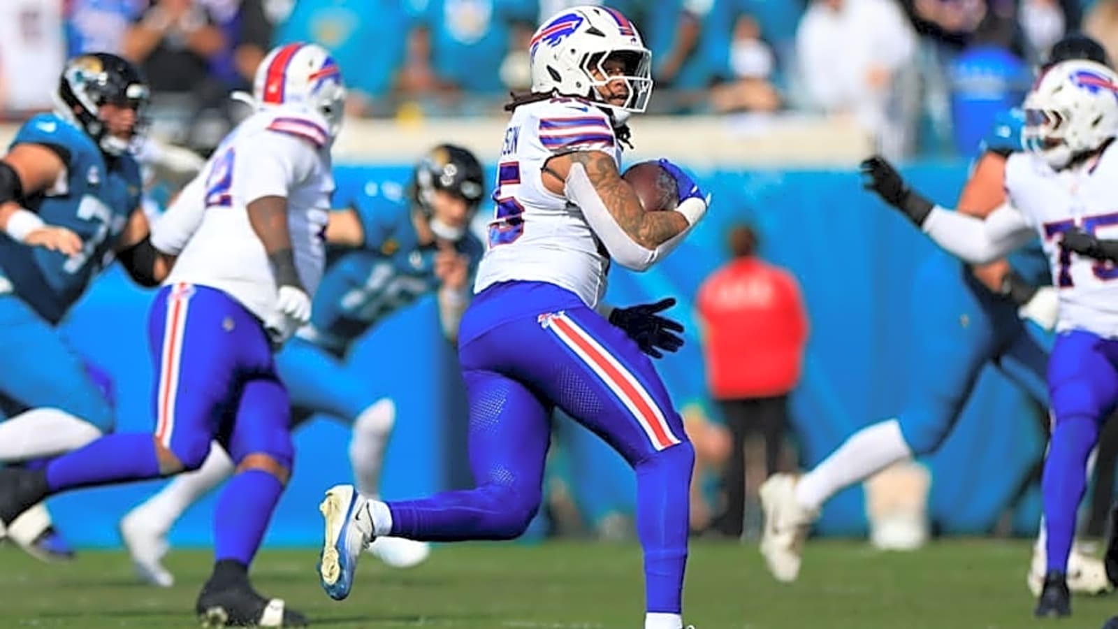 Well Established Free Agent Linebacker Could Be Steal for Colts