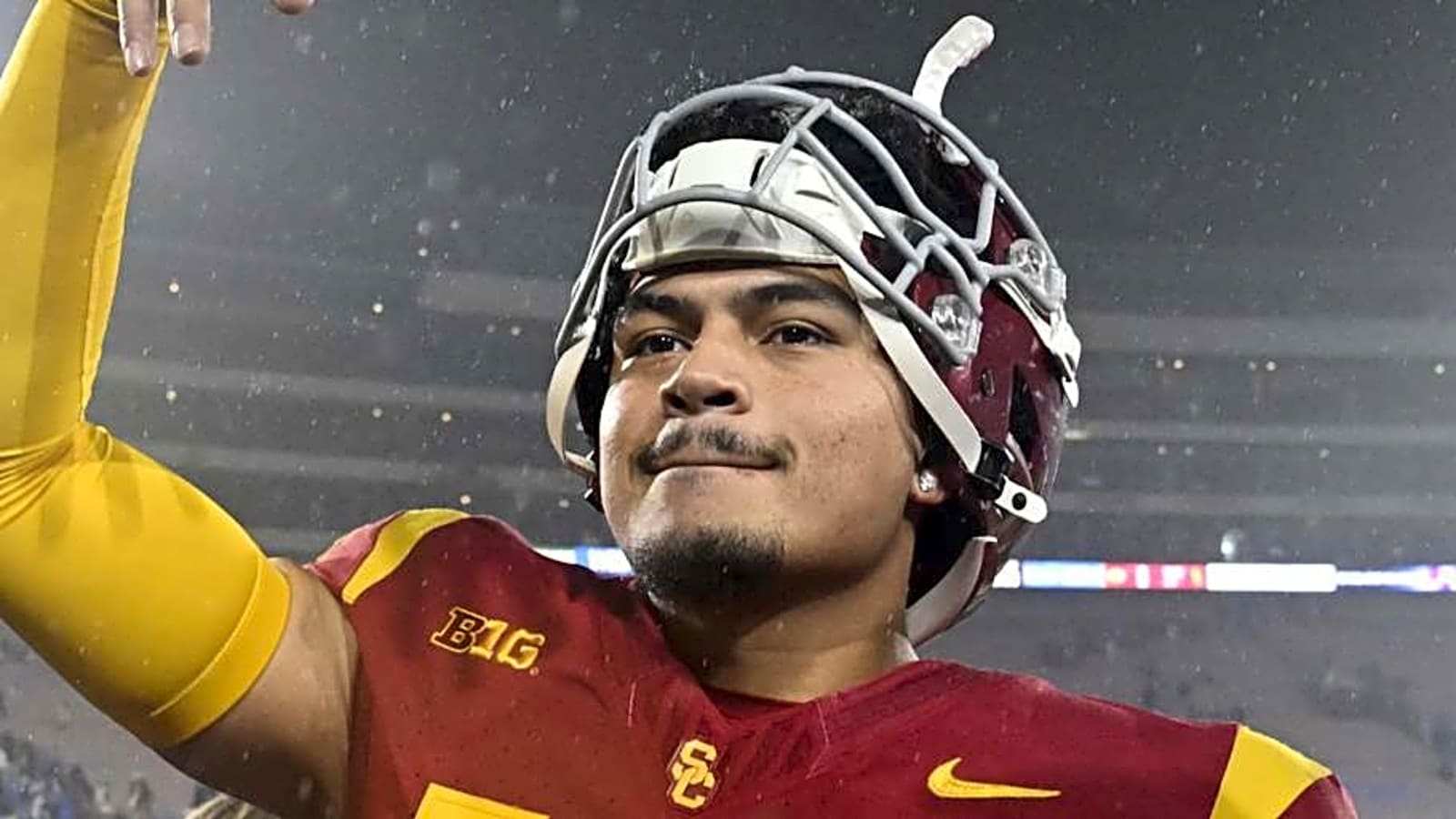 USC Trojans Coach Lincoln Riley Reveals Confidence Level In Quarterback Jayden Maiava