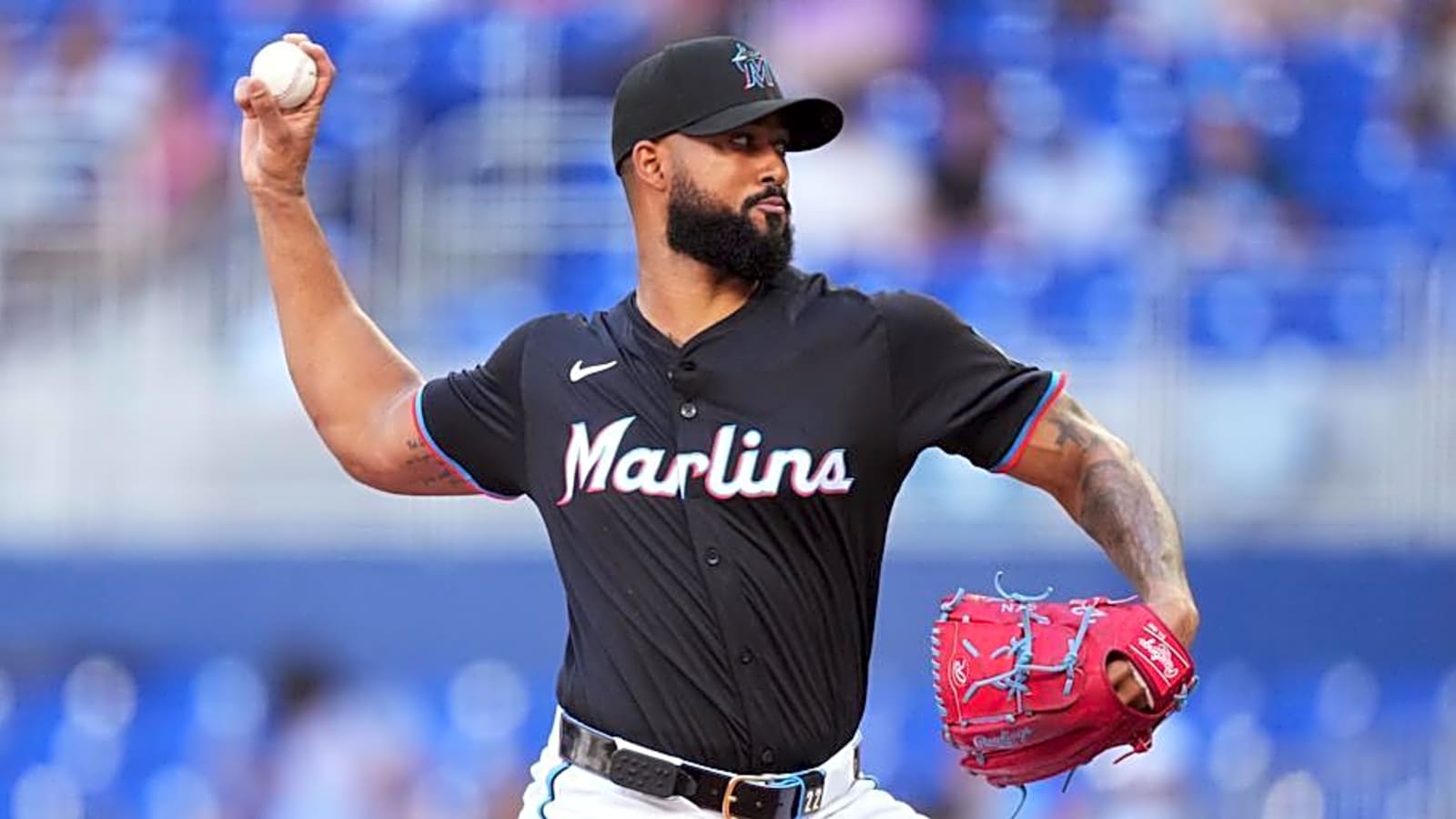 Yankees Receive Trade Boost for Potential Starting Pitching Target