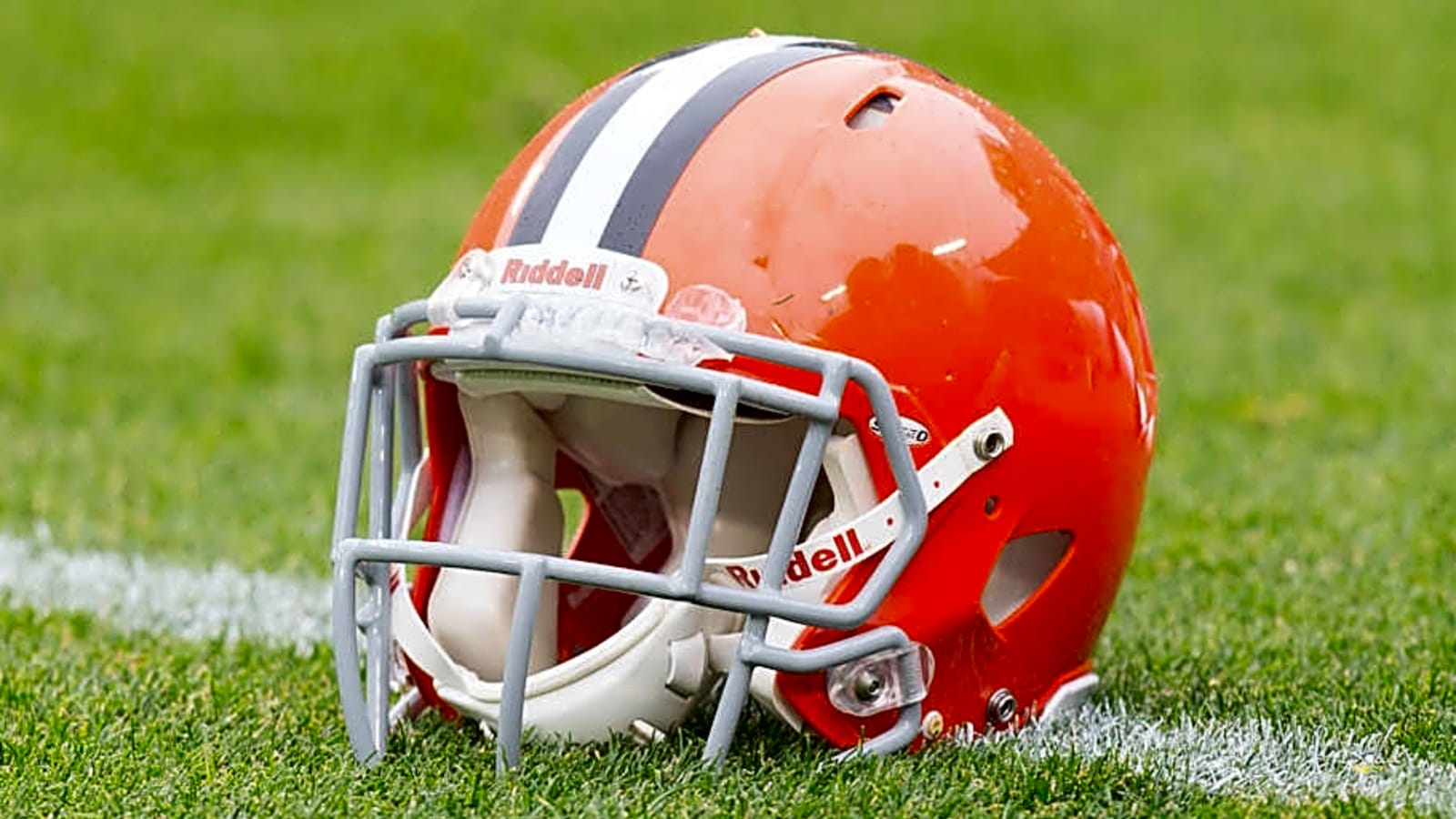 Insider Names Surprising Cleveland Browns Cut Candidate