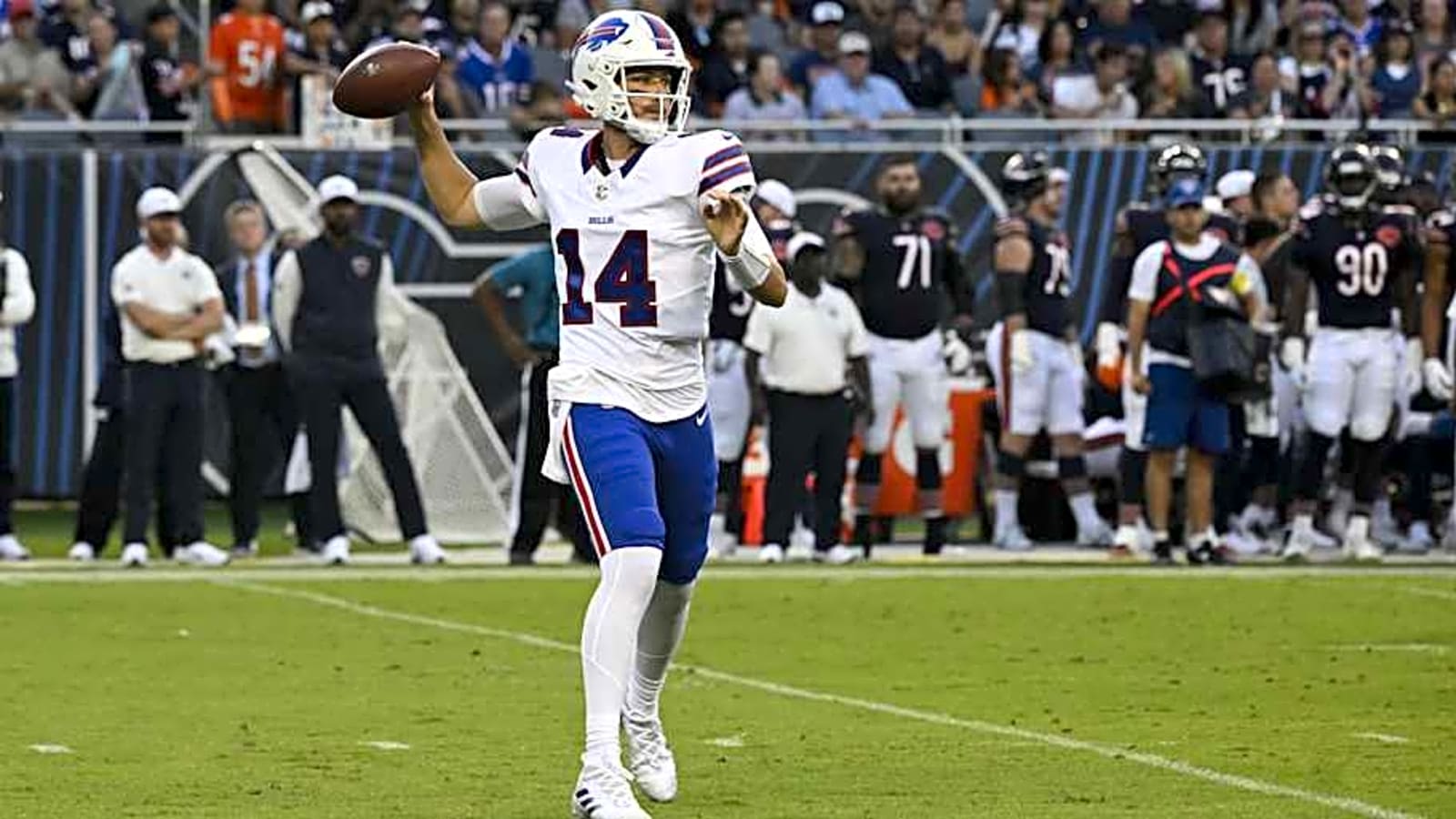 Bills decide to run it back at backup QB spot