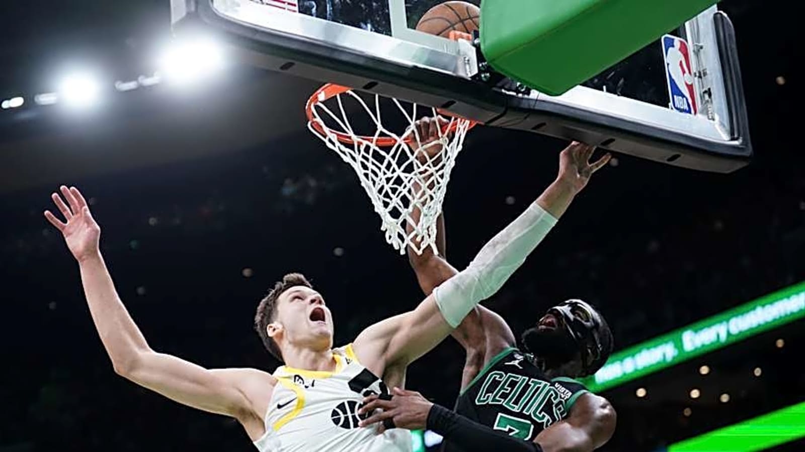 Lakers Attached to Surprising &#39;Dream&#39; Trade Target