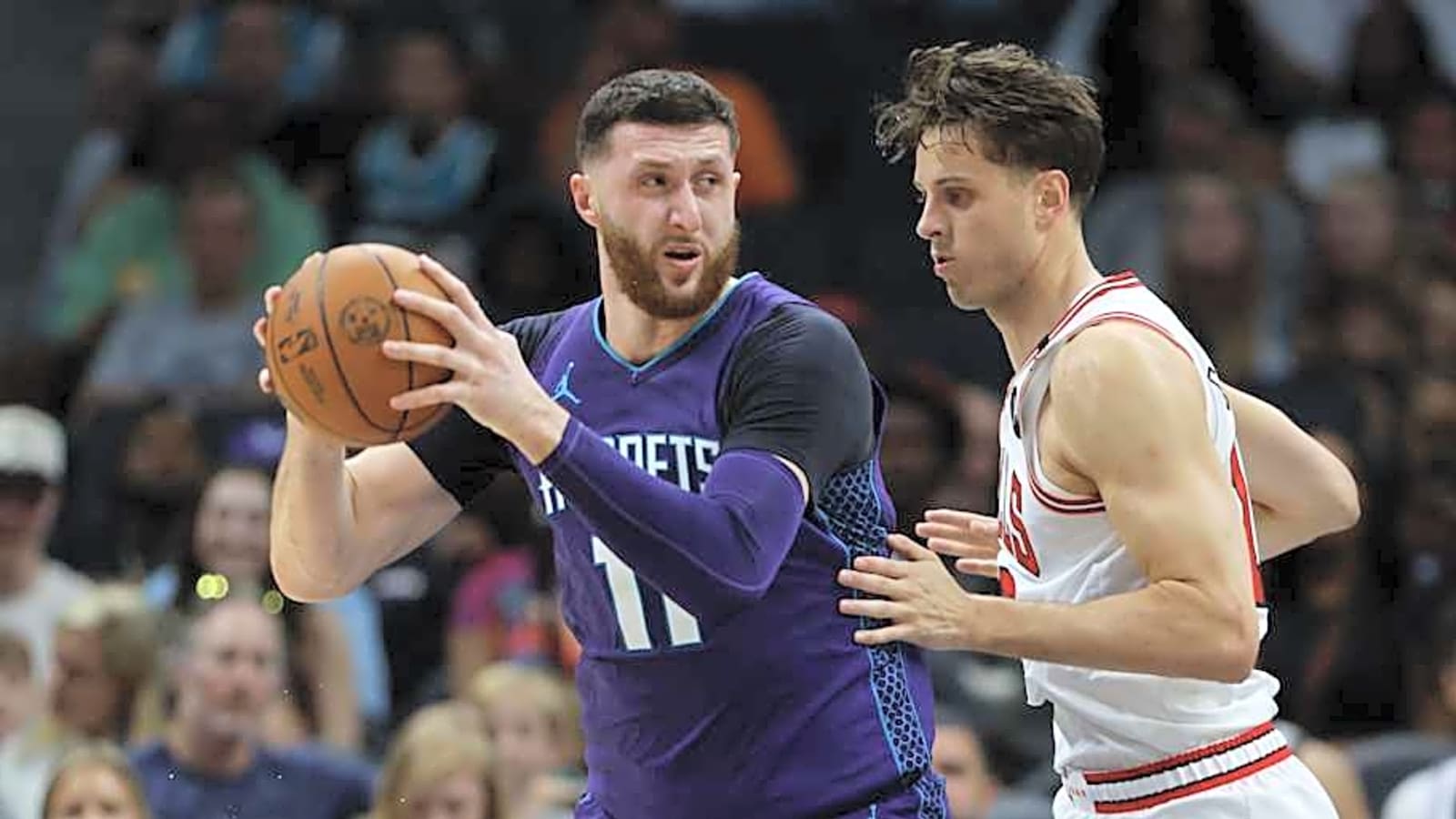 NBA analyst makes wild prediction regarding Hornets&#39; big men