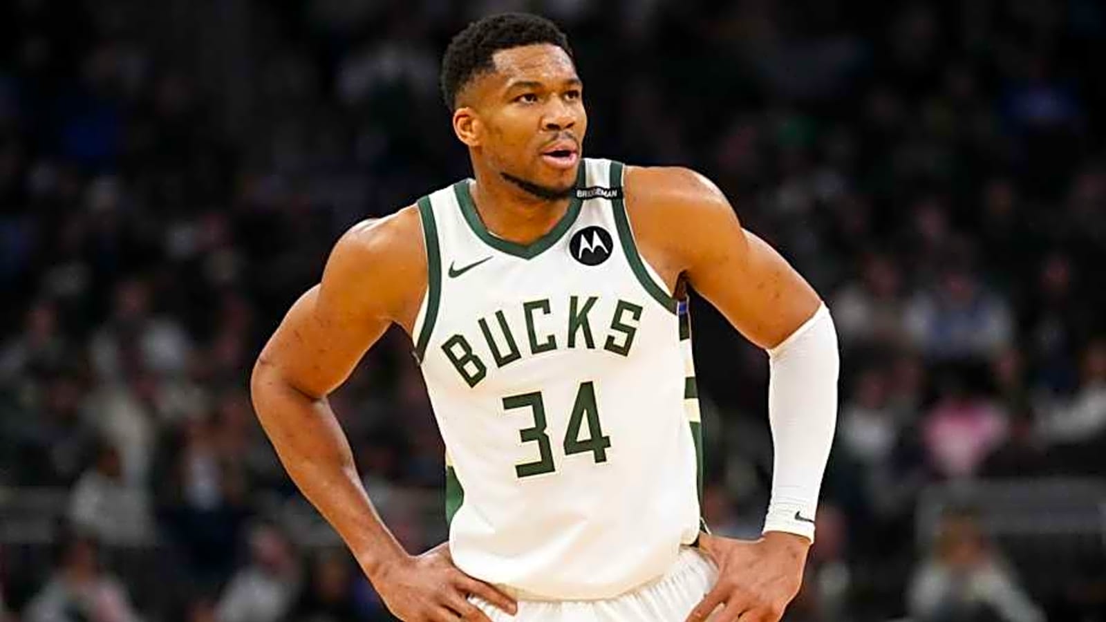 Giannis Antetokounmpo Throws Subtle Shade After Latest ESPN Report