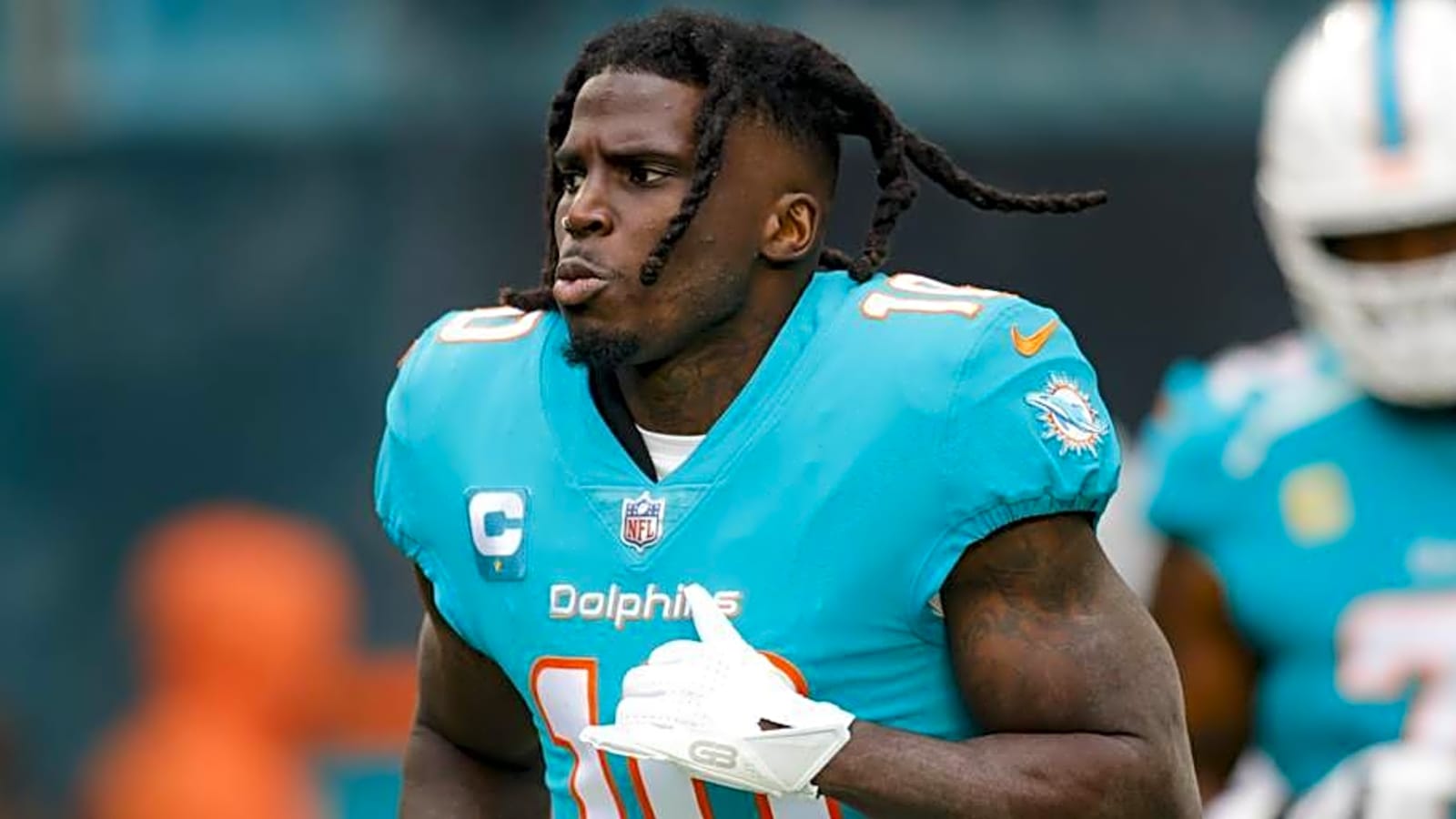 Panthers great Cam Newton shares warning for Dolphins superstar Tyreek Hill