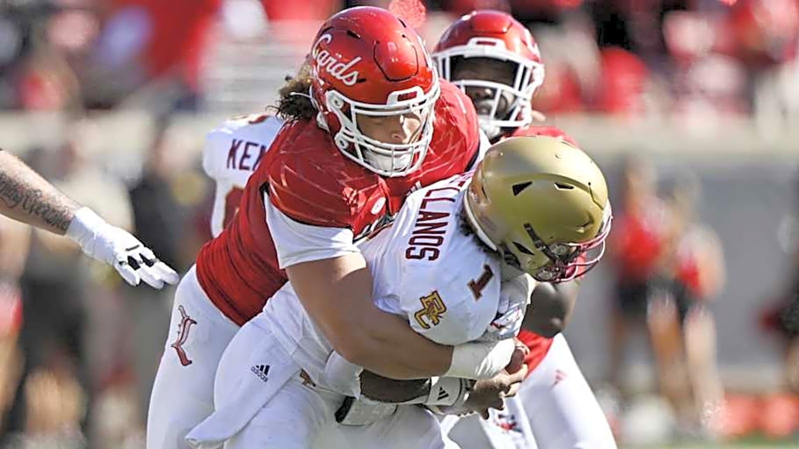 Chiefs Sign Rookies Ashton Gillotte, Jalen Royals