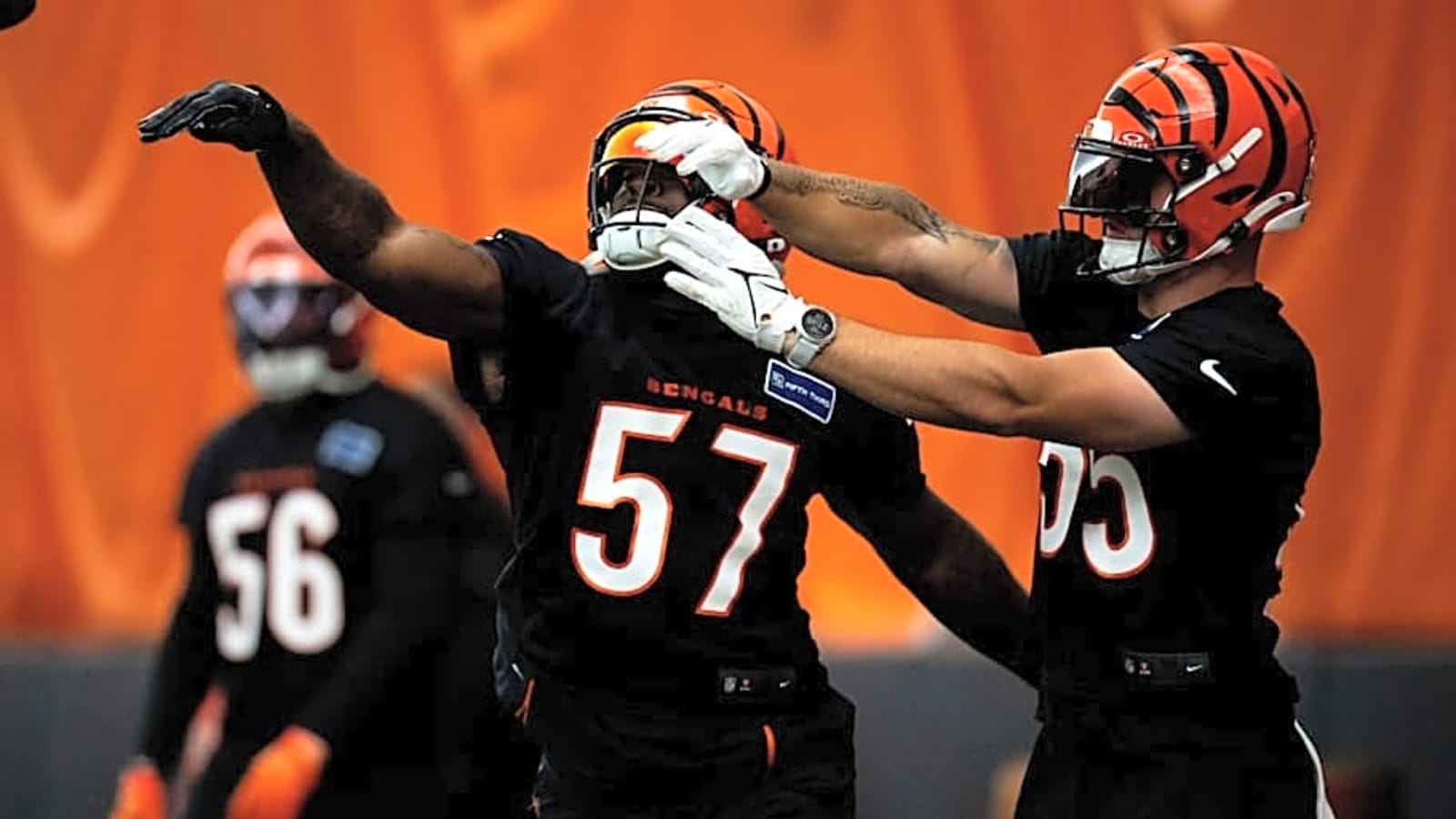 Germaine Pratt Chimes in on Bengals&#39; Preseason Struggles on Defense