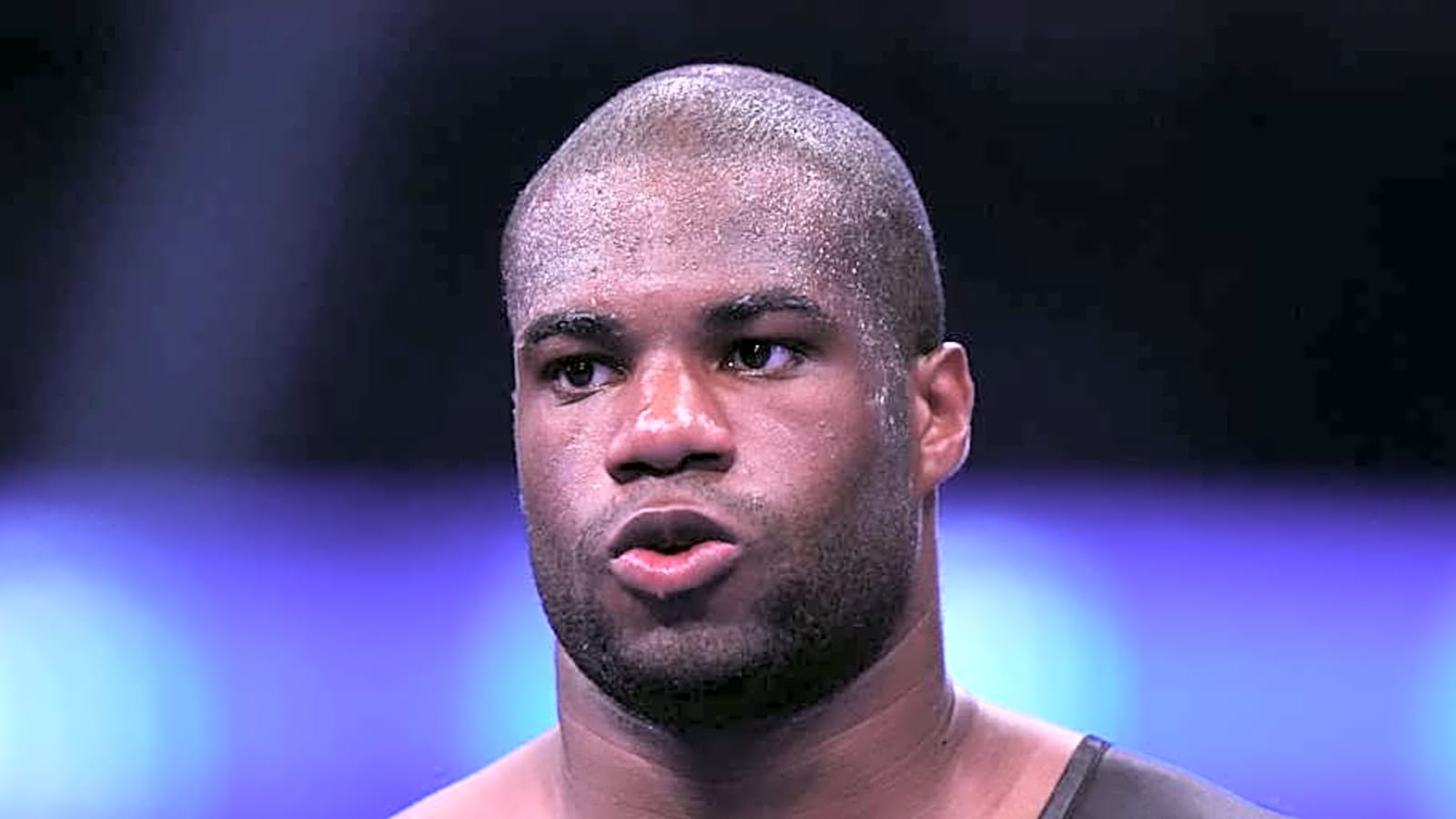Video Surfaces Of Alleged Party At Daniel Dubois&#39; Mansion Hours Before Oleksandr Usyk Fight