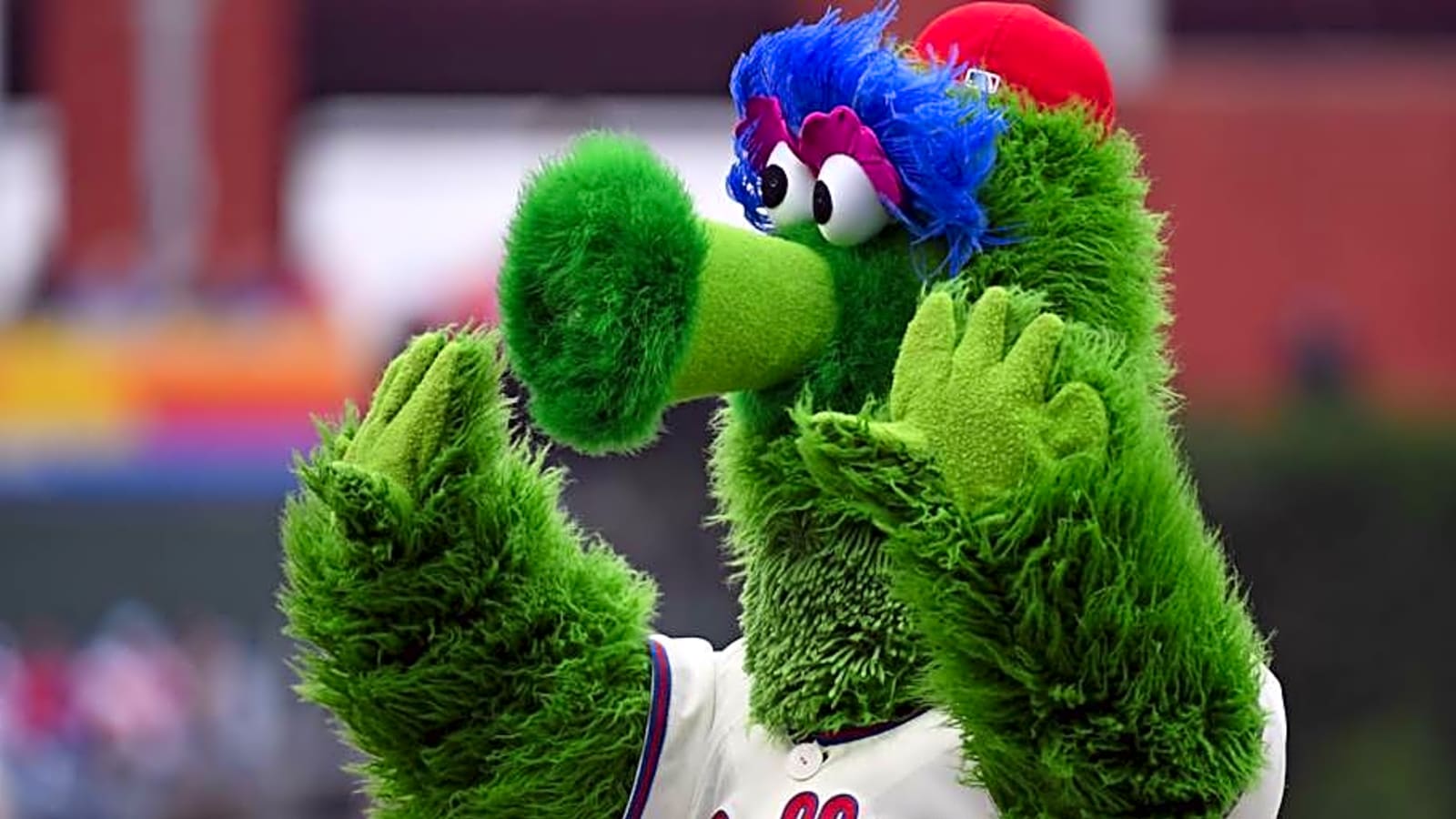 Philadelphia Phillies Mascot Goes Viral For Hilarious Coldplay Concert Re-Enactment