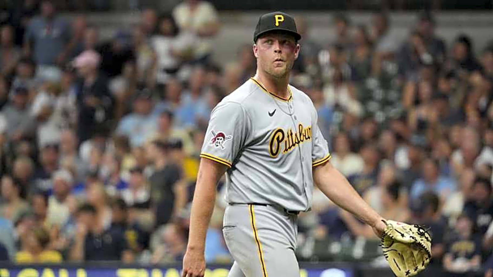 Pirates Trade Relief Pitcher to Braves
