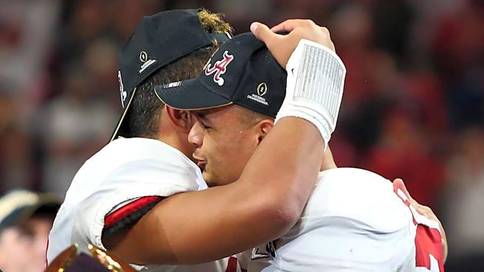 Tua Getting to Know Former Teammate All Over Again