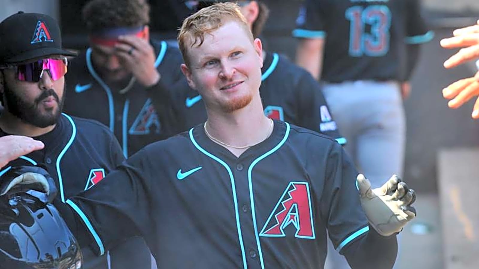 Diamondbacks Activate 2 Infielders From Injured List