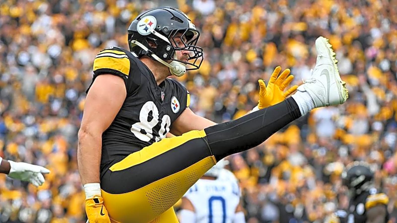 Steelers Are Back In On Pat Freiermuth