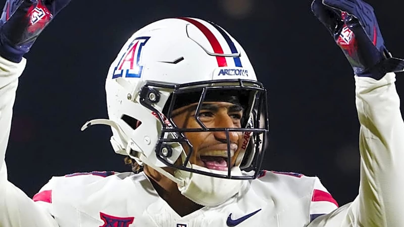 Arizona's Hunter Embracing Leadership Role Through Spring Camp