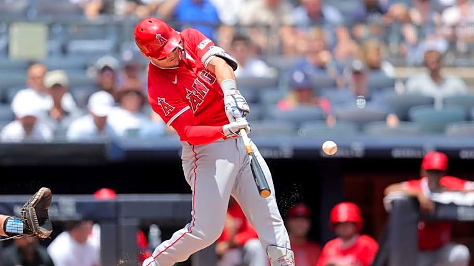 Angels&#39; Mike Trout Developing New Routine to Adjust to New Role
